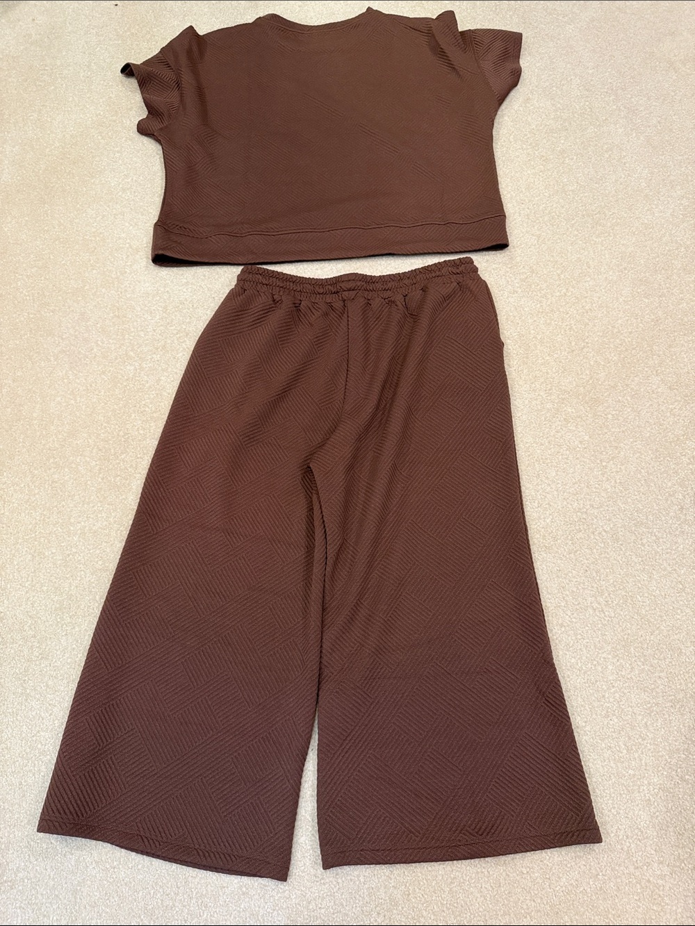 Two-Piece Ribbed Set in Deep Brown - Sets - Picture 6 of 8